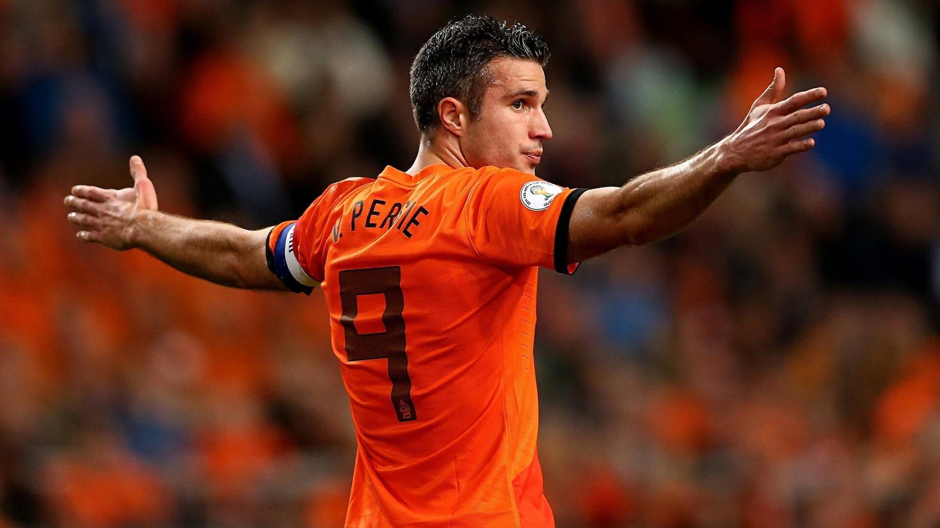 “英超逆转战：绝杀瞬间点燃现场气氛”，英超出线对阵遇c77 tv